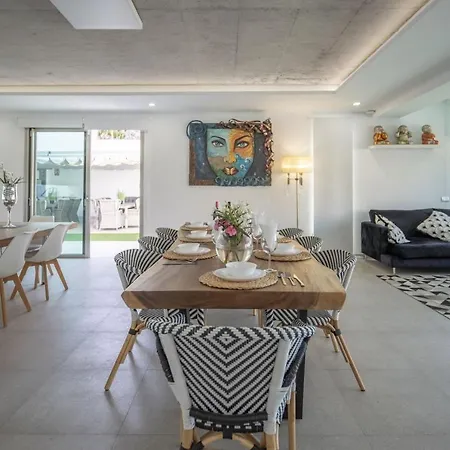 Апартаменты Elegante Y Moderna Miami Адехе