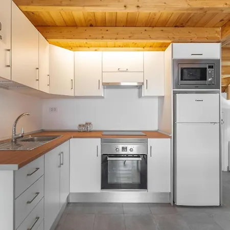 Elegante Y Moderna Miami Адехе