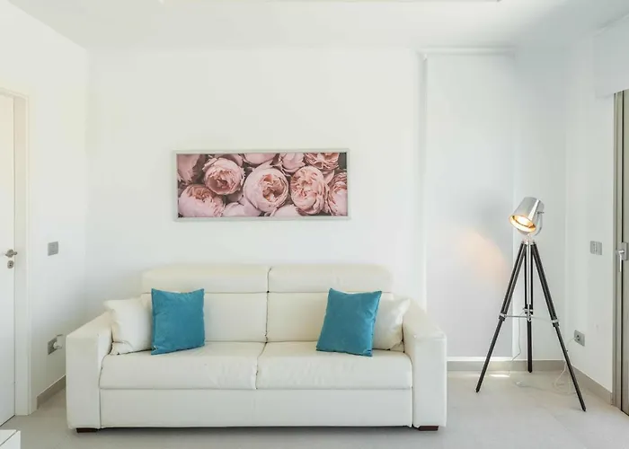 Elegante Y Moderna Miami Apartament