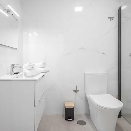 Elegante Y Moderna Miami 阿德耶