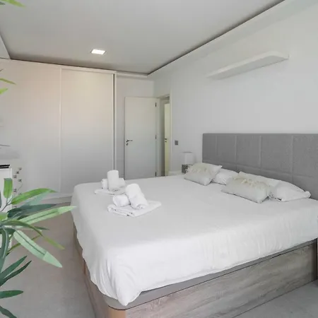 Elegante Y Moderna Miami 아파트 아데제